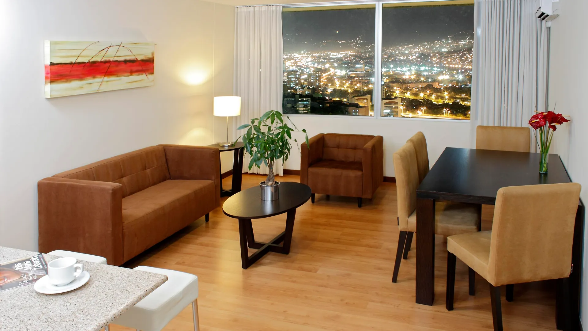 Estelar Medellin Apartaments